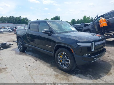 2022 Rivian R1T