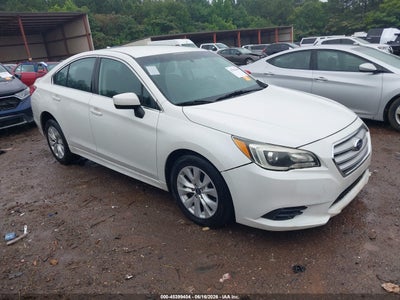 SUBARU LEGACY