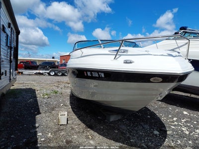2016 Crownline 23'