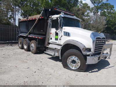 2019 Mack Granite