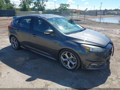 2016 Ford Focus St