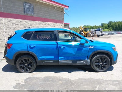 VOLKSWAGEN TAOS