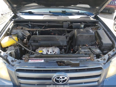 2004 TOYOTA HIGHLANDER