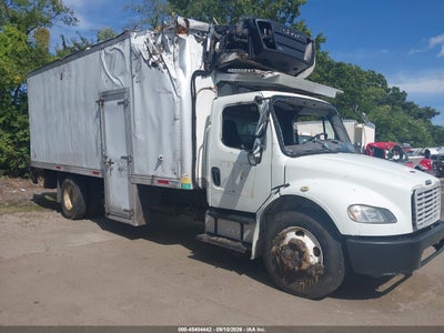 2014 Freightliner M2