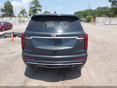 CADILLAC XT6