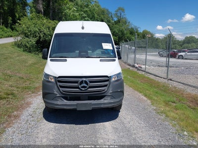 2025 MERCEDES-BENZ SPRINTER 2500 12