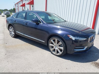 2017 Volvo S90