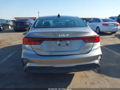 2022 KIA FORTE 17