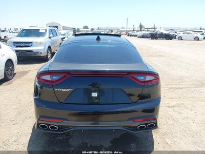 KIA STINGER