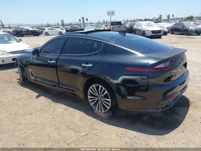 KIA STINGER