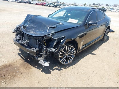 KIA STINGER