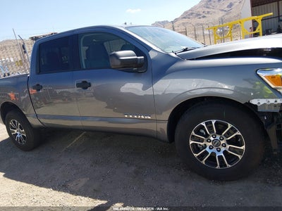 NISSAN TITAN