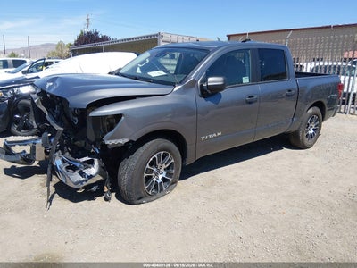 NISSAN TITAN