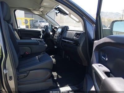 NISSAN TITAN