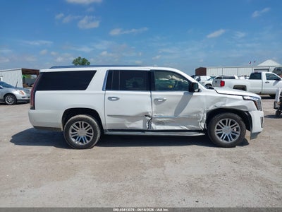 CADILLAC ESCALADE ESV