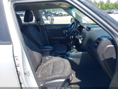 2015 KIA SOUL +