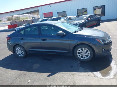 2020 HYUNDAI ELANTRA 16