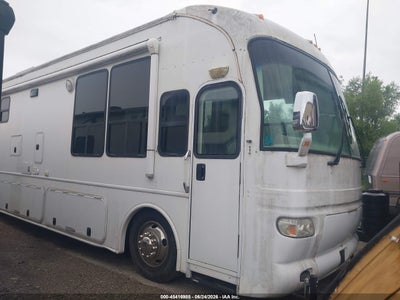 4UZAB2DJ37CY23331 FREIGHTLINER CHASSIS Photo 1