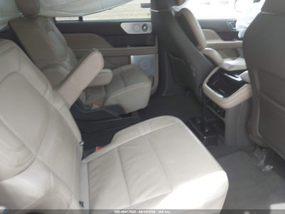 LINCOLN NAVIGATOR