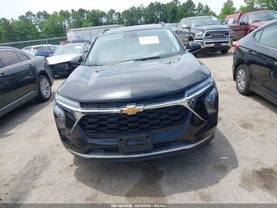 2025 CHEVROLET TRAX FWD LT