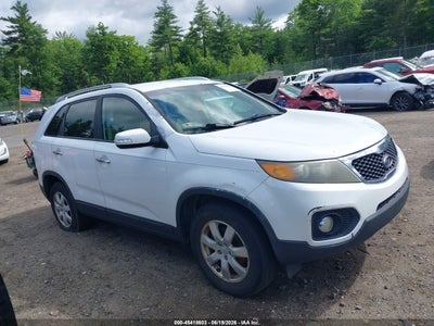 2011 KIA SORENTO LX
