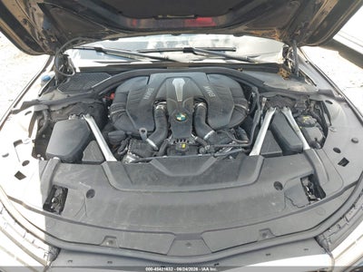BMW 750I