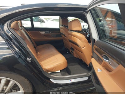 BMW 750I