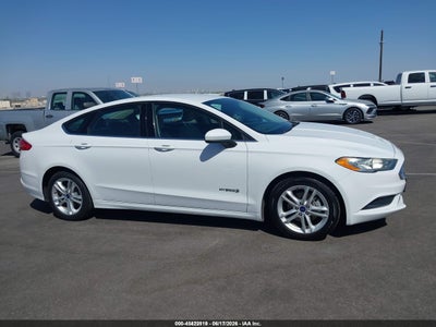 2018 FORD FUSION HYBRID 17