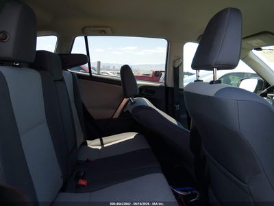 2015 TOYOTA RAV4 8