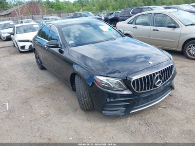 MERCEDES-BENZ E 300