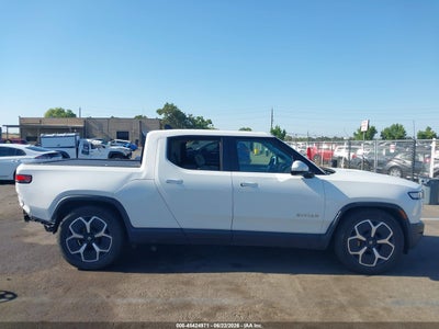 RIVIAN R1T