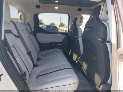 RIVIAN R1T