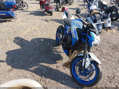 2020 Kawasaki Zr900