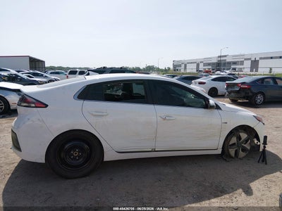 HYUNDAI IONIQ HYBRID
