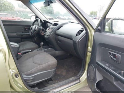 2013 KIA SOUL