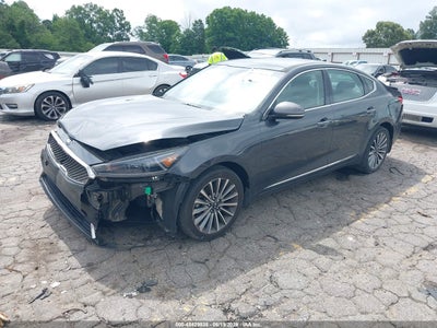 KIA CADENZA