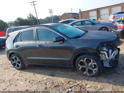 2025 KIA NIRO 12