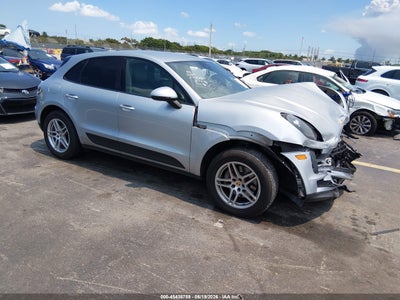 2020 Porsche Macan