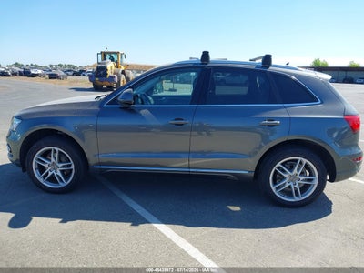 2015 AUDI Q5 14