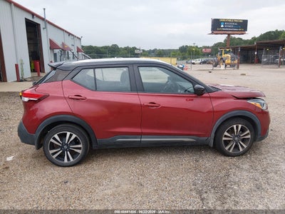NISSAN KICKS