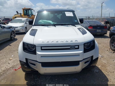 LAND ROVER DEFENDER