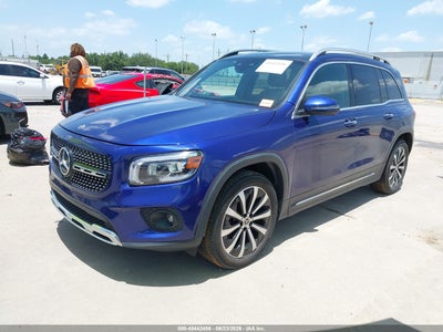 MERCEDES-BENZ GLB 250