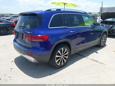 MERCEDES-BENZ GLB 250