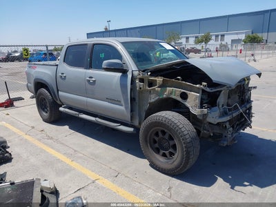 TOYOTA TACOMA