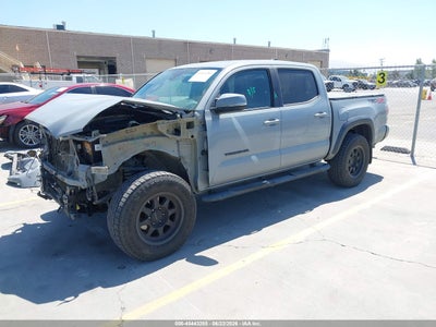 TOYOTA TACOMA