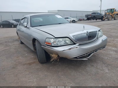 2006 Lincoln Town Car