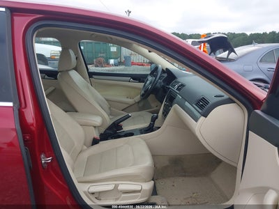 2015 VOLKSWAGEN PASSAT 5