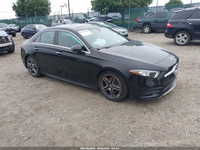 MERCEDES-BENZ A 220