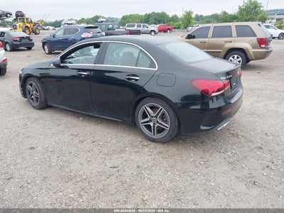 MERCEDES-BENZ A 220