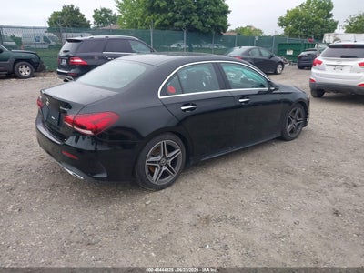 MERCEDES-BENZ A 220